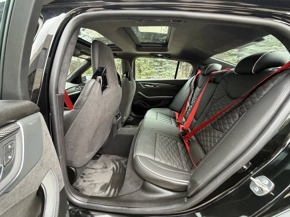 2026 Cadillac CT5-V - Image 19 of 27