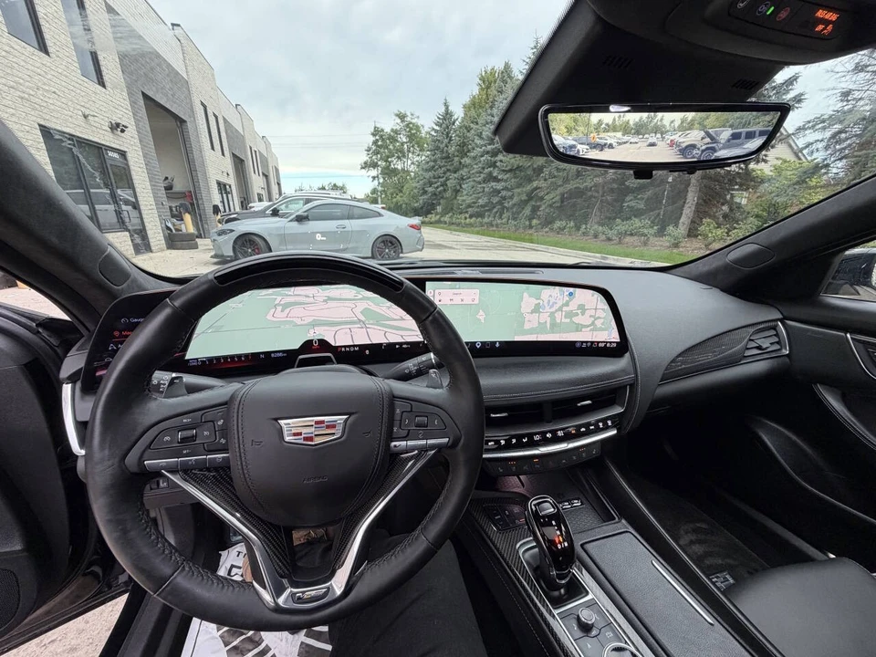 2026 Cadillac CT5-V - Image 14 of 27