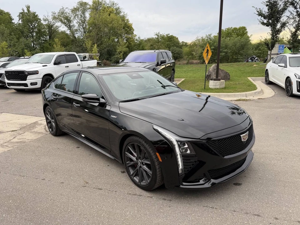 2026 Cadillac CT5-V - Image 5 of 27