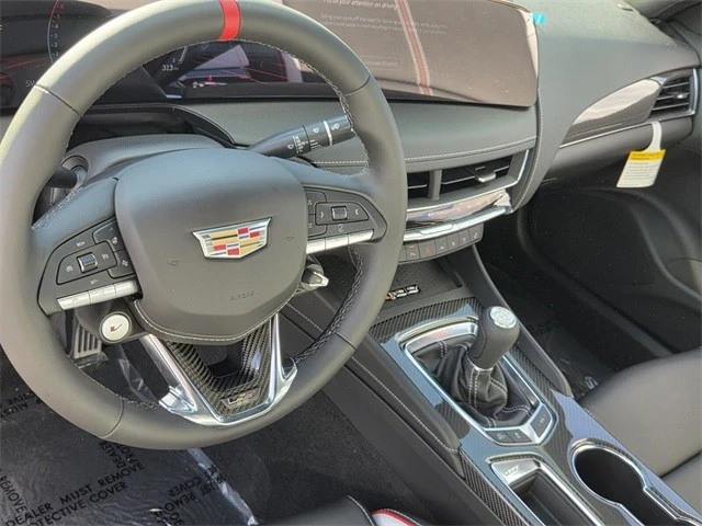 2026 Cadillac CT5-V - Image 15 of 21