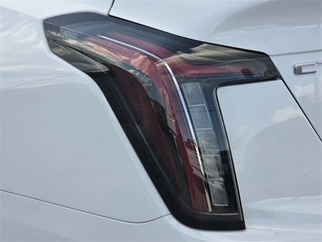 2026 Cadillac CT5-V - Image 11 of 21