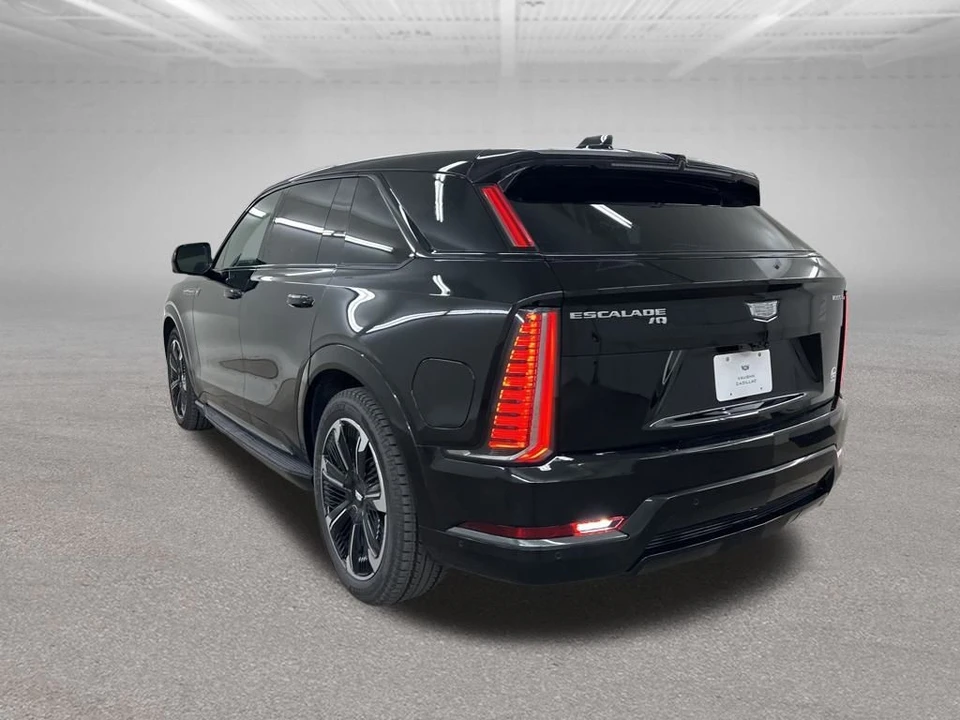 2026 Cadillac Escalade IQ - Image 8 of 12