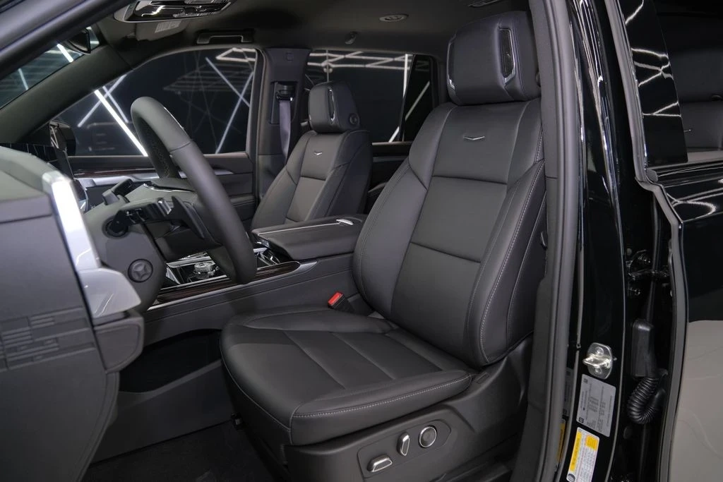 2026 Cadillac Escalade 5th Gen - Image 21 of 21