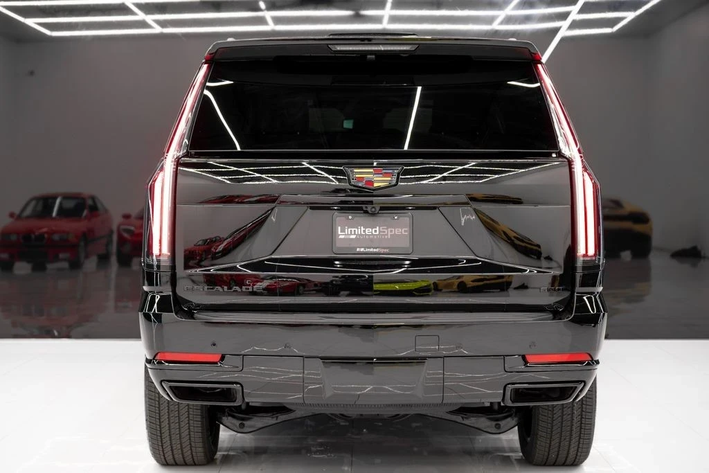 2026 Cadillac Escalade 5th Gen - Image 13 of 21