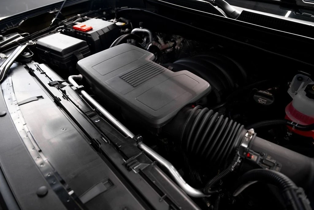 2026 Cadillac Escalade 5th Gen - Image 17 of 21