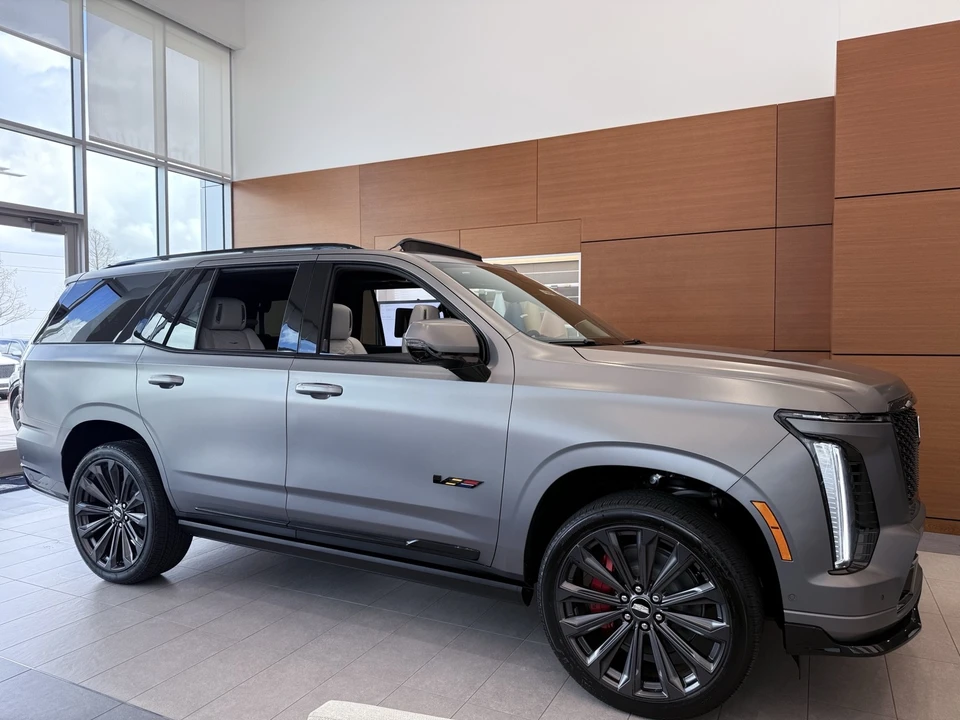 2026 Cadillac Escalade 5th Gen - Image 4 of 20