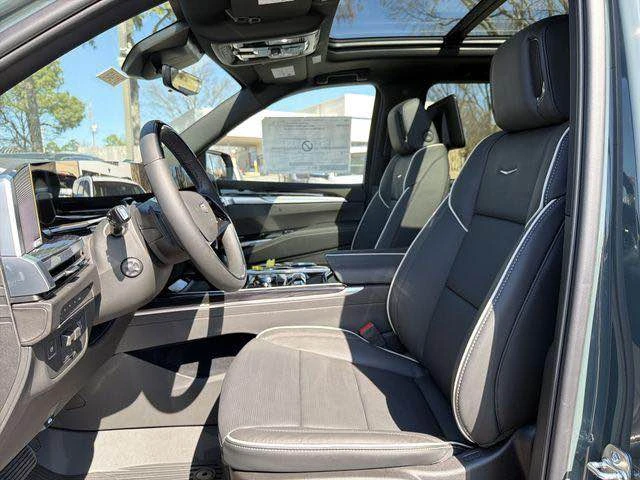 2026 Cadillac Escalade 5th Gen - Image 4 of 7