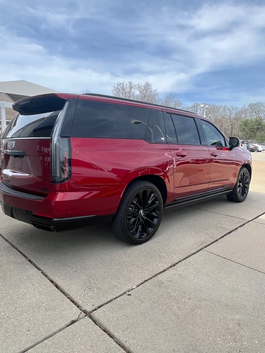 2026 Cadillac Escalade 5th Gen - Image 5 of 20