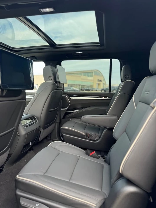 2026 Cadillac Escalade 5th Gen - Image 6 of 7