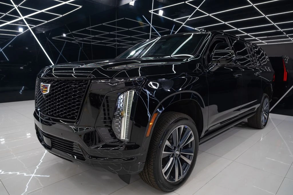 2026 Cadillac Escalade 5th Gen - Image 8 of 21