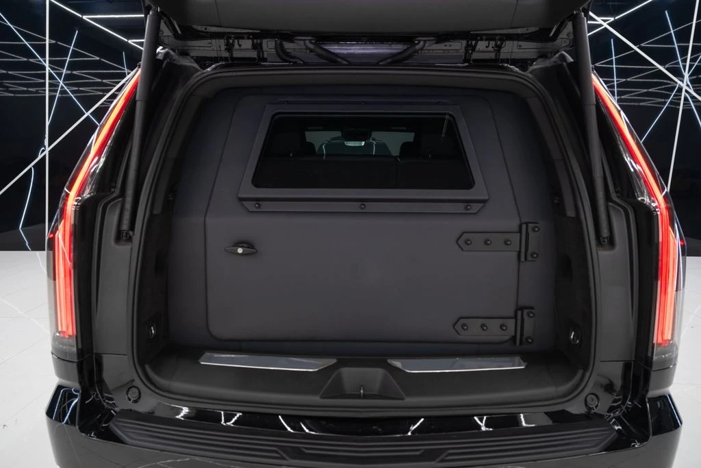 2026 Cadillac Escalade 5th Gen - Image 20 of 21