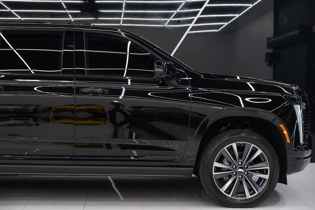 2026 Cadillac Escalade 5th Gen - Image 11 of 21