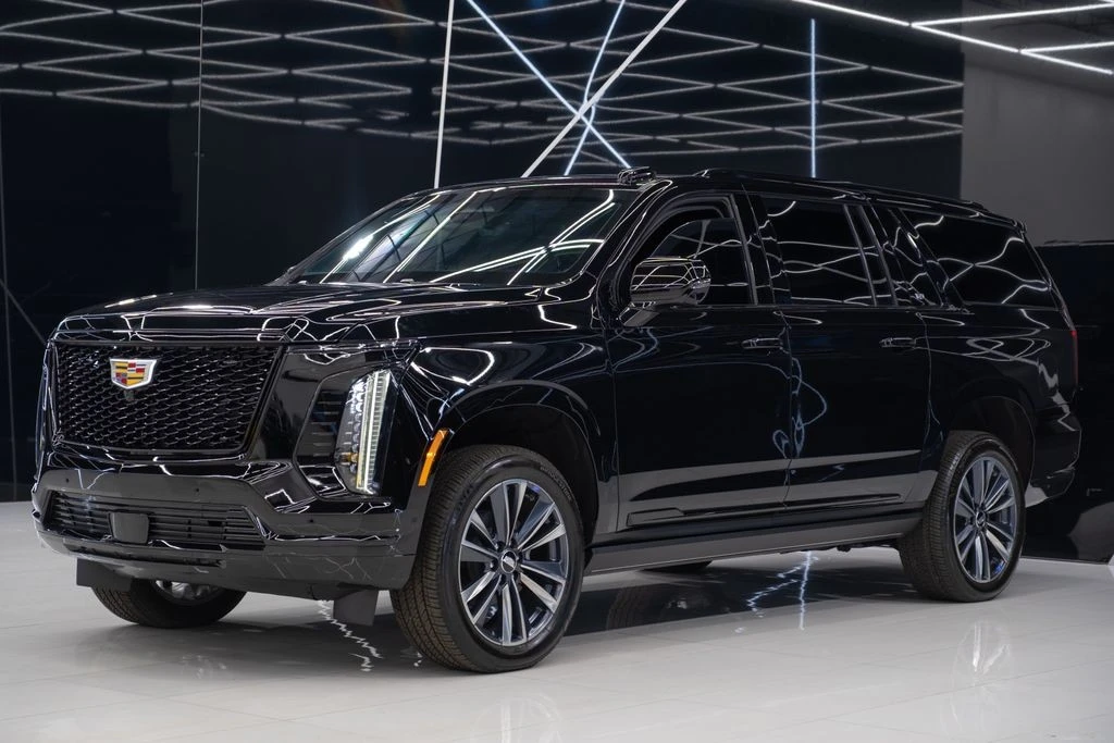 2026 Cadillac Escalade 5th Gen - Image 3 of 21