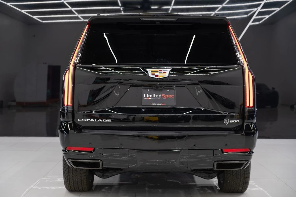 2026 Cadillac Escalade 5th Gen - Image 15 of 21
