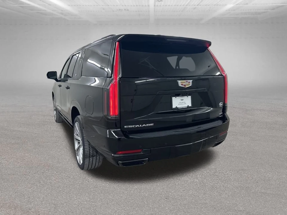 2026 Cadillac Escalade 5th Gen - Image 8 of 12