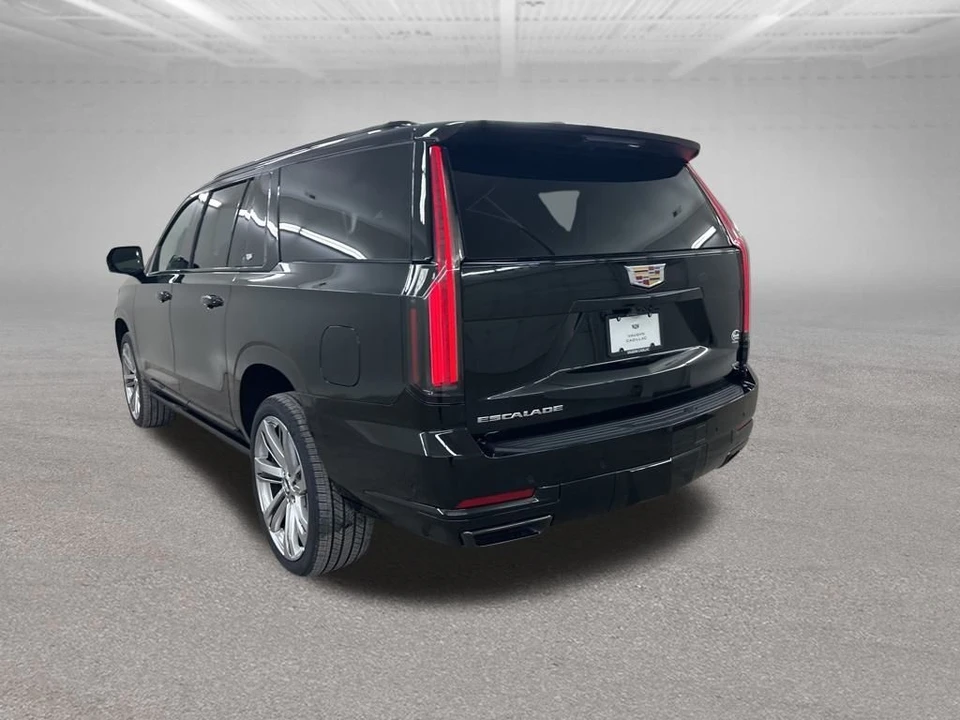 2026 Cadillac Escalade 5th Gen - Image 7 of 12