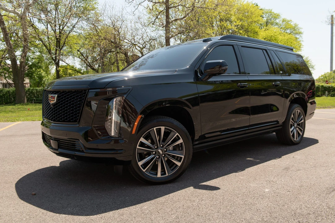 2026 Cadillac Escalade 5th Gen - Image 3 of 31