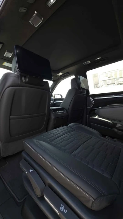 2026 Cadillac Escalade-V 5th Gen - Image 6 of 7