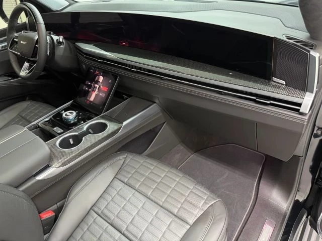 2026 Cadillac Escalade-V 5th Gen - Image 10 of 21