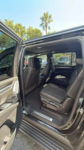 2026 Cadillac Escalade-V 5th Gen - Image 10 of 12