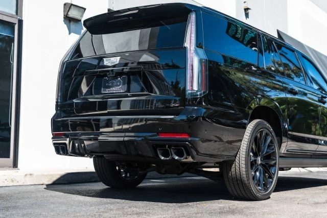 2026 Cadillac Escalade-V 5th Gen - Image 9 of 21
