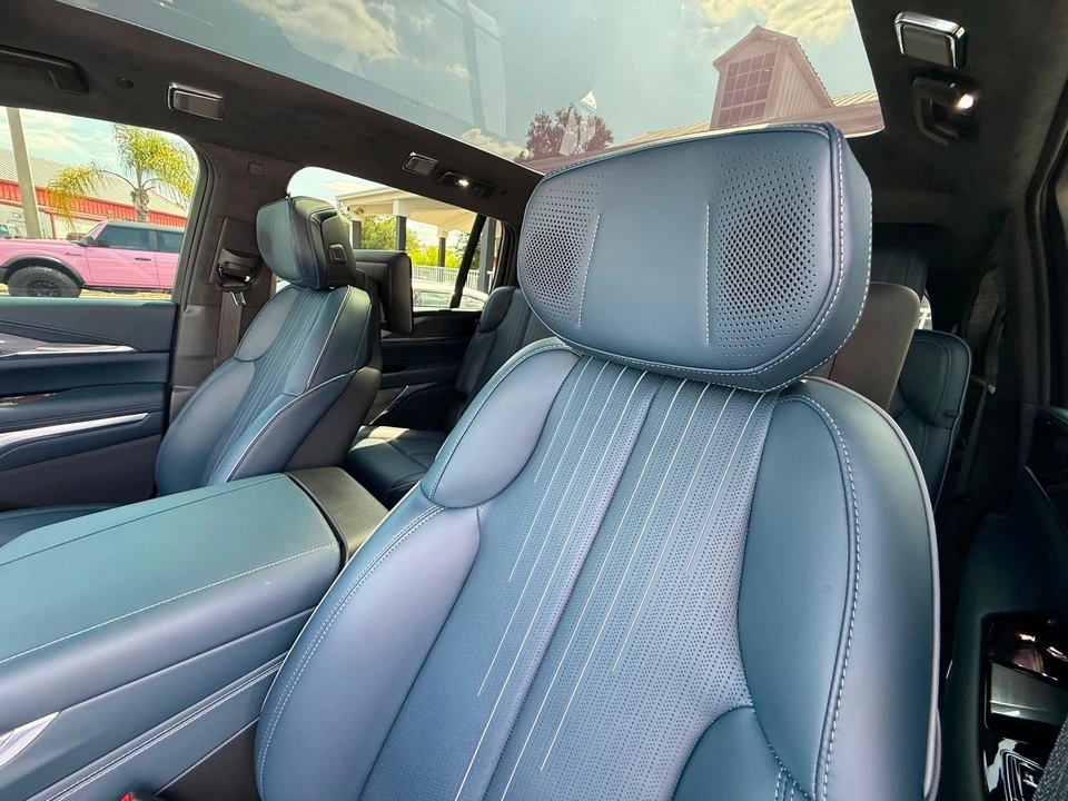 2026 Cadillac Escalade IQ - Image 10 of 12