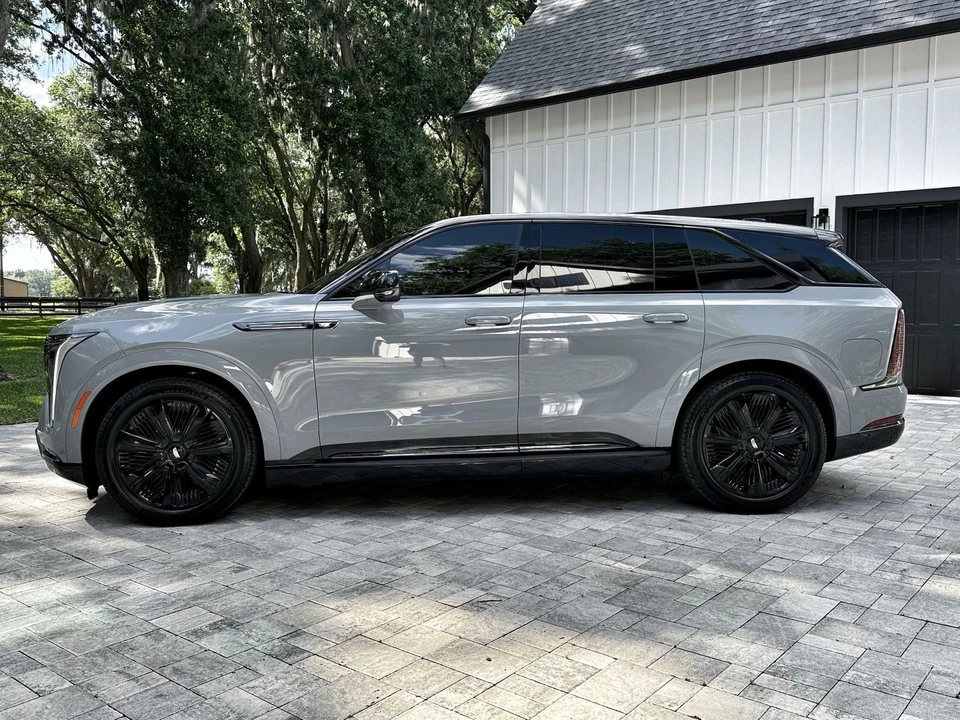 2026 Cadillac Escalade IQ - Image 3 of 12