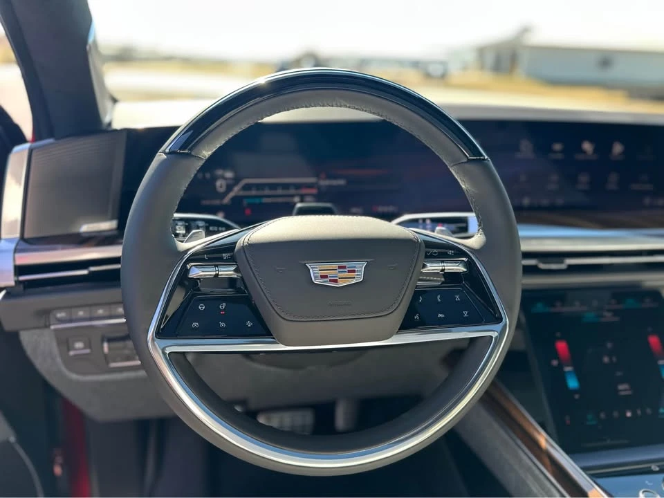 2026 Cadillac Escalade 5th Gen - Image 12 of 14