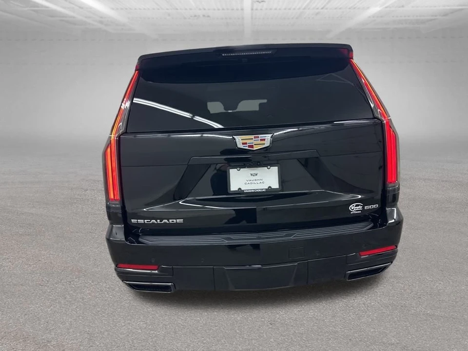 2026 Cadillac Escalade 5th Gen - Image 9 of 12
