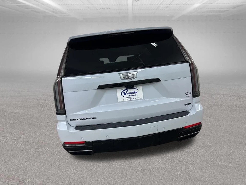 2026 Cadillac Escalade 5th Gen - Image 9 of 12