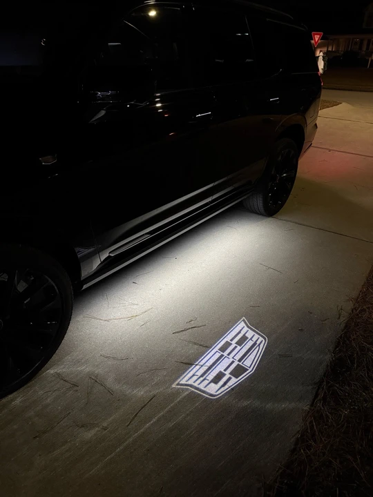 2026 Cadillac Escalade 5th Gen - Image 2 of 21