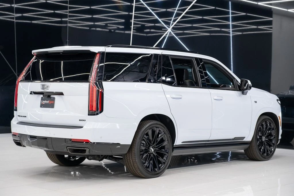 2026 Cadillac Escalade 5th Gen - Image 13 of 21