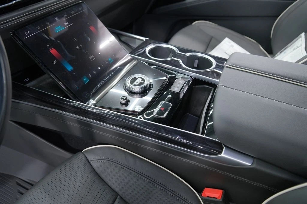 2026 Cadillac Escalade 5th Gen - Image 21 of 21
