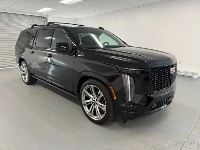 2026 Cadillac Escalade 5th Gen - Image 3 of 21