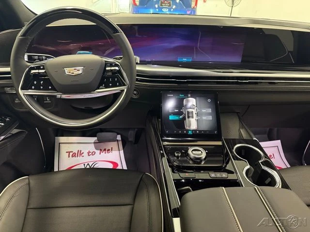 2026 Cadillac Escalade 5th Gen - Image 20 of 21