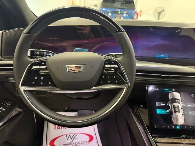 2026 Cadillac Escalade 5th Gen - Image 19 of 21
