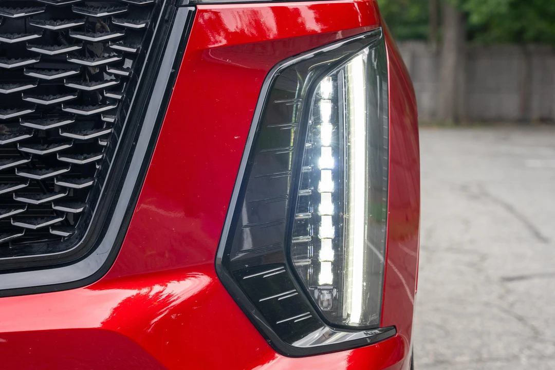 2026 Cadillac Escalade 5th Gen - Image 14 of 31