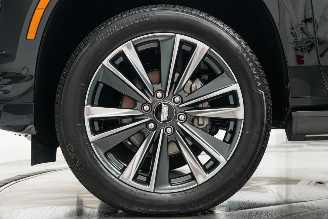2026 Cadillac Escalade 5th Gen - Image 10 of 21