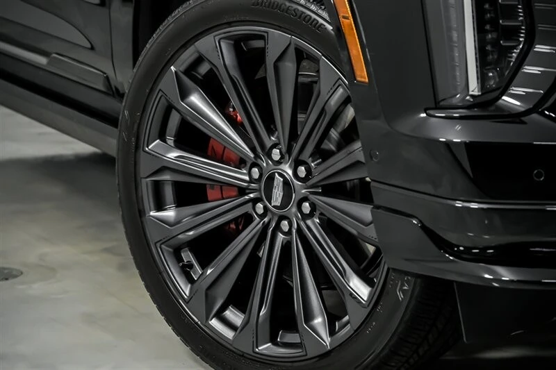 2026 Cadillac Escalade-V 5th Gen - Image 4 of 12