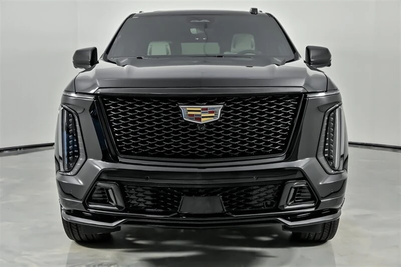 2026 Cadillac Escalade-V 5th Gen - Image 5 of 12