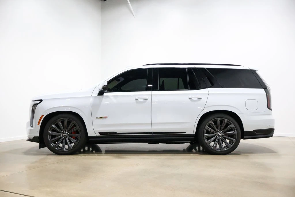 2026 Cadillac Escalade-V 5th Gen - Image 12 of 21
