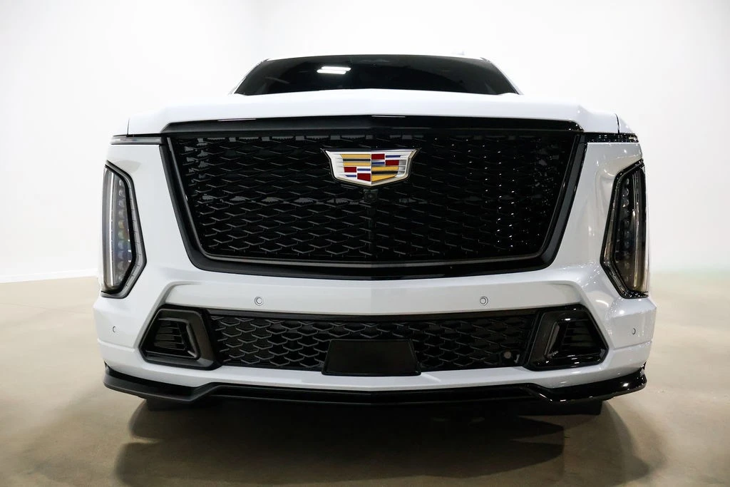 2026 Cadillac Escalade-V 5th Gen - Image 16 of 21
