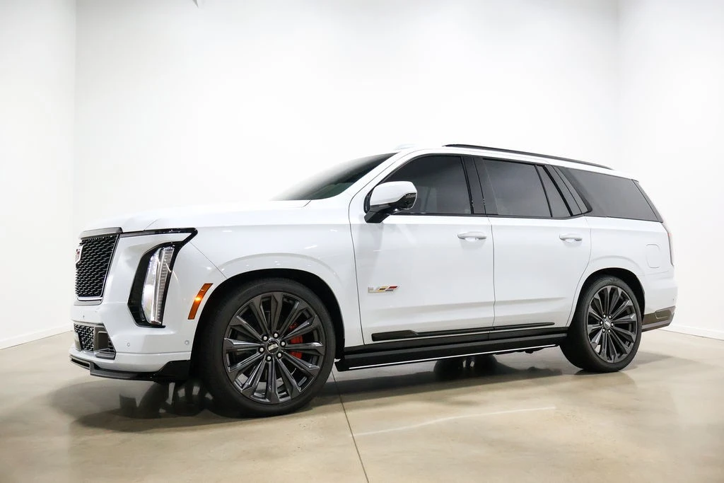 2026 Cadillac Escalade-V 5th Gen - Image 10 of 21