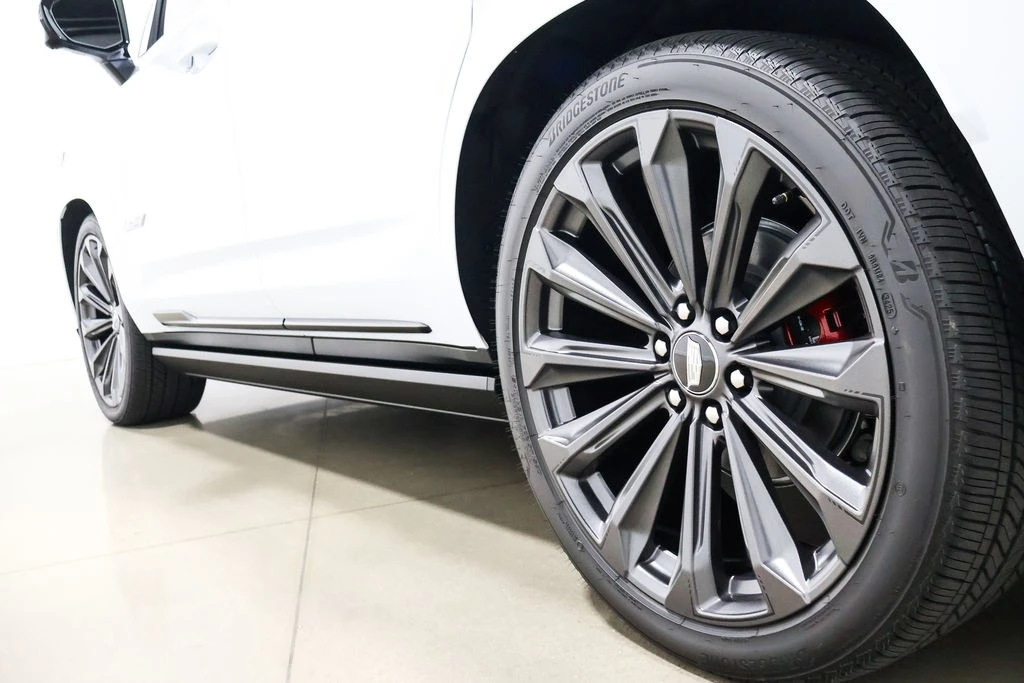 2026 Cadillac Escalade-V 5th Gen - Image 18 of 21