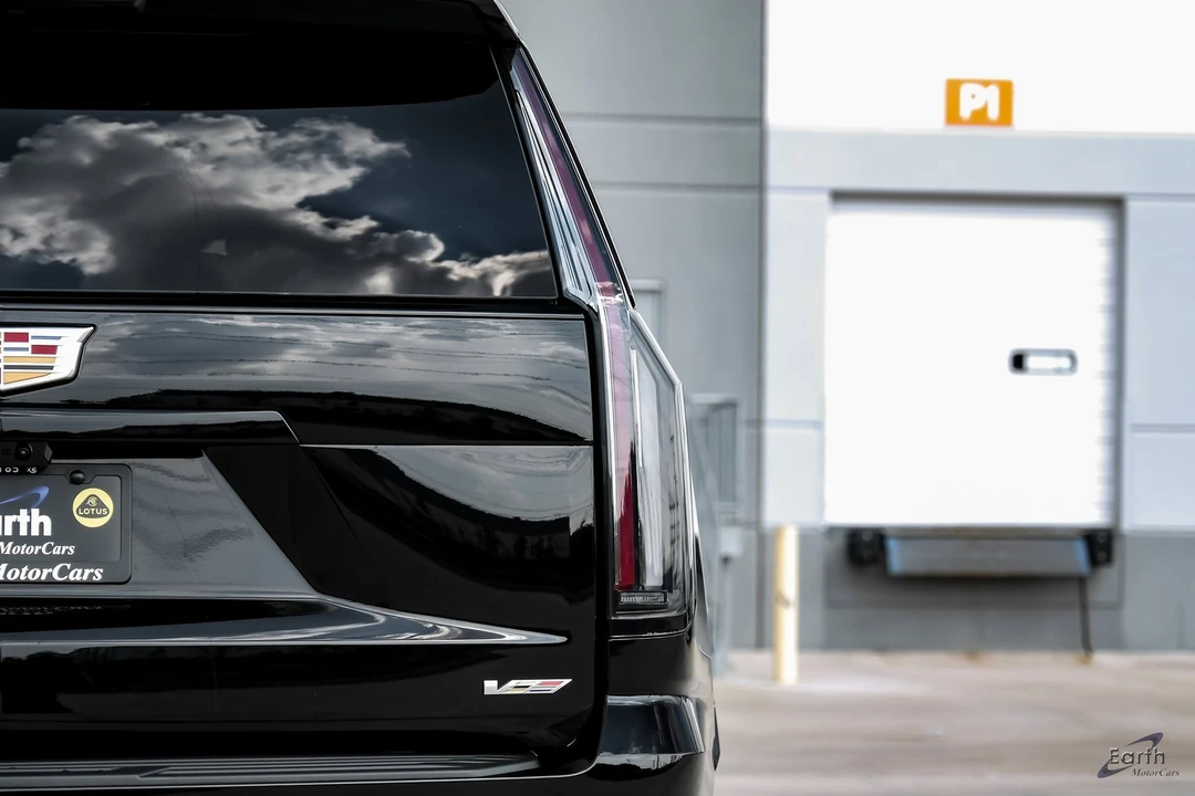 2026 Cadillac Escalade-V 5th Gen - Image 12 of 12