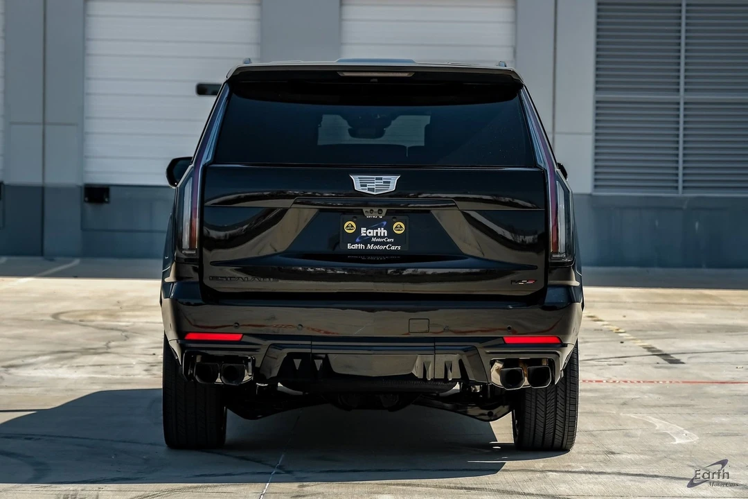 2026 Cadillac Escalade-V 5th Gen - Image 11 of 12