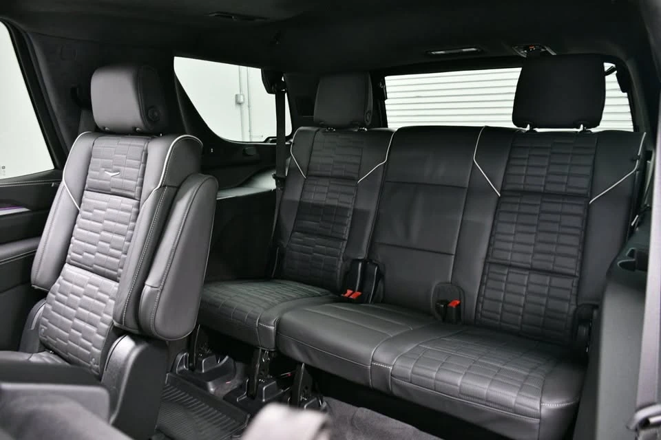 2026 Cadillac Escalade-V 5th Gen - Image 18 of 20