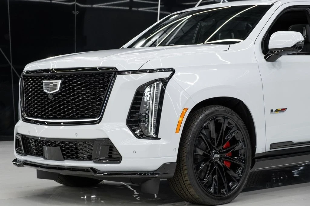 2026 Cadillac Escalade-V 5th Gen - Image 4 of 21