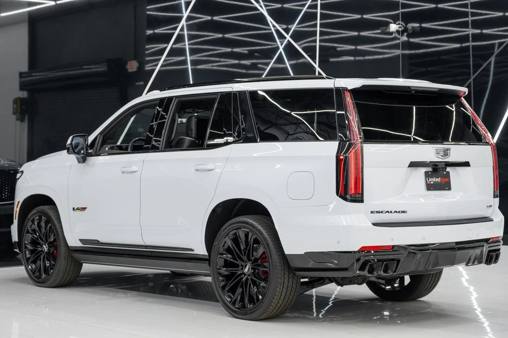 2026 Cadillac Escalade-V 5th Gen - Image 14 of 21