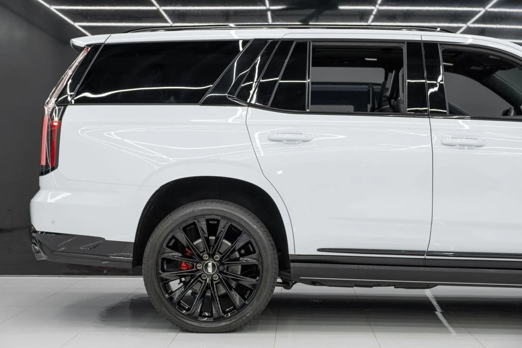 2026 Cadillac Escalade-V 5th Gen - Image 8 of 21